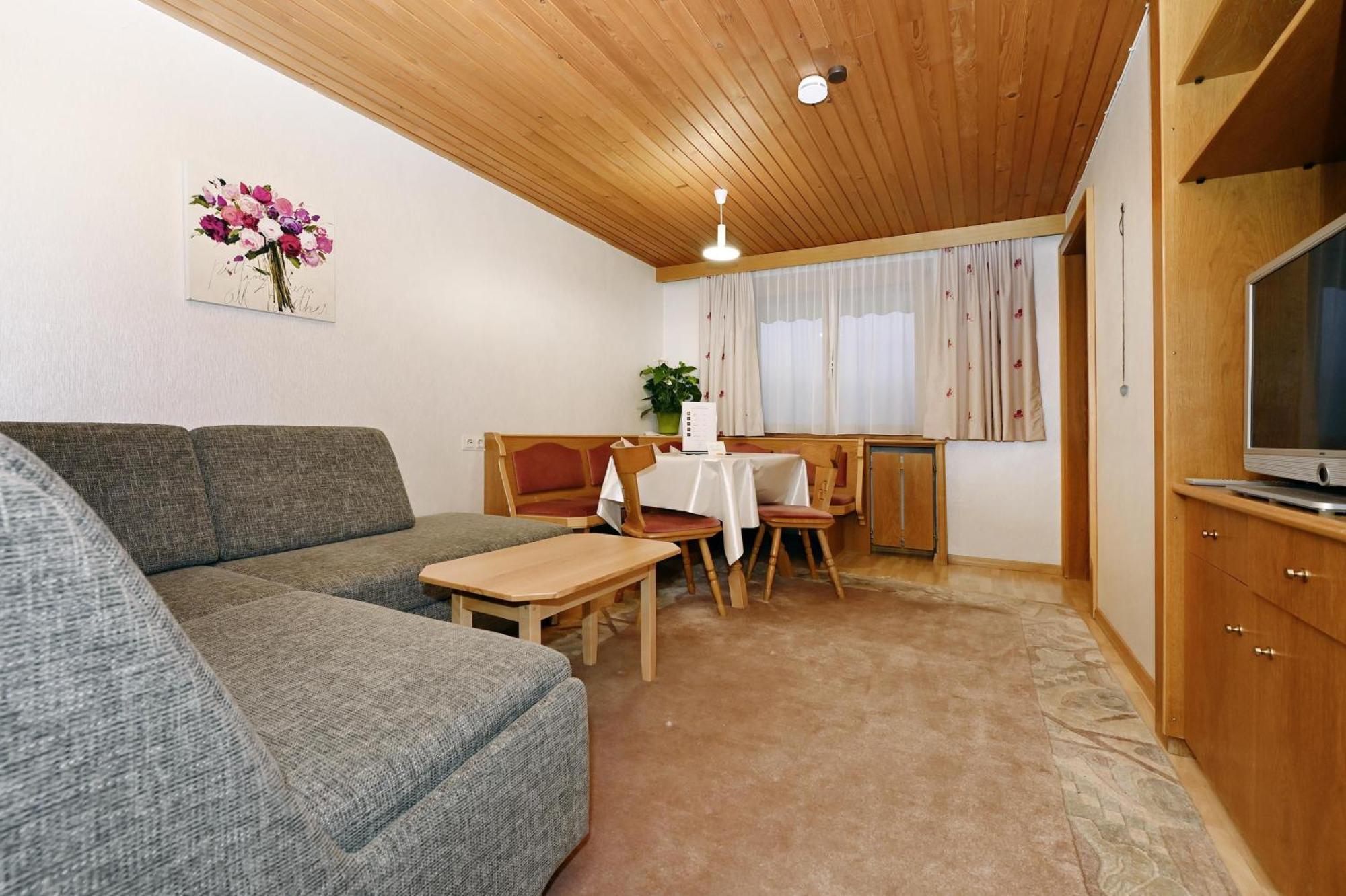 Gaestehaus Rundblick Schruns Dış mekan fotoğraf