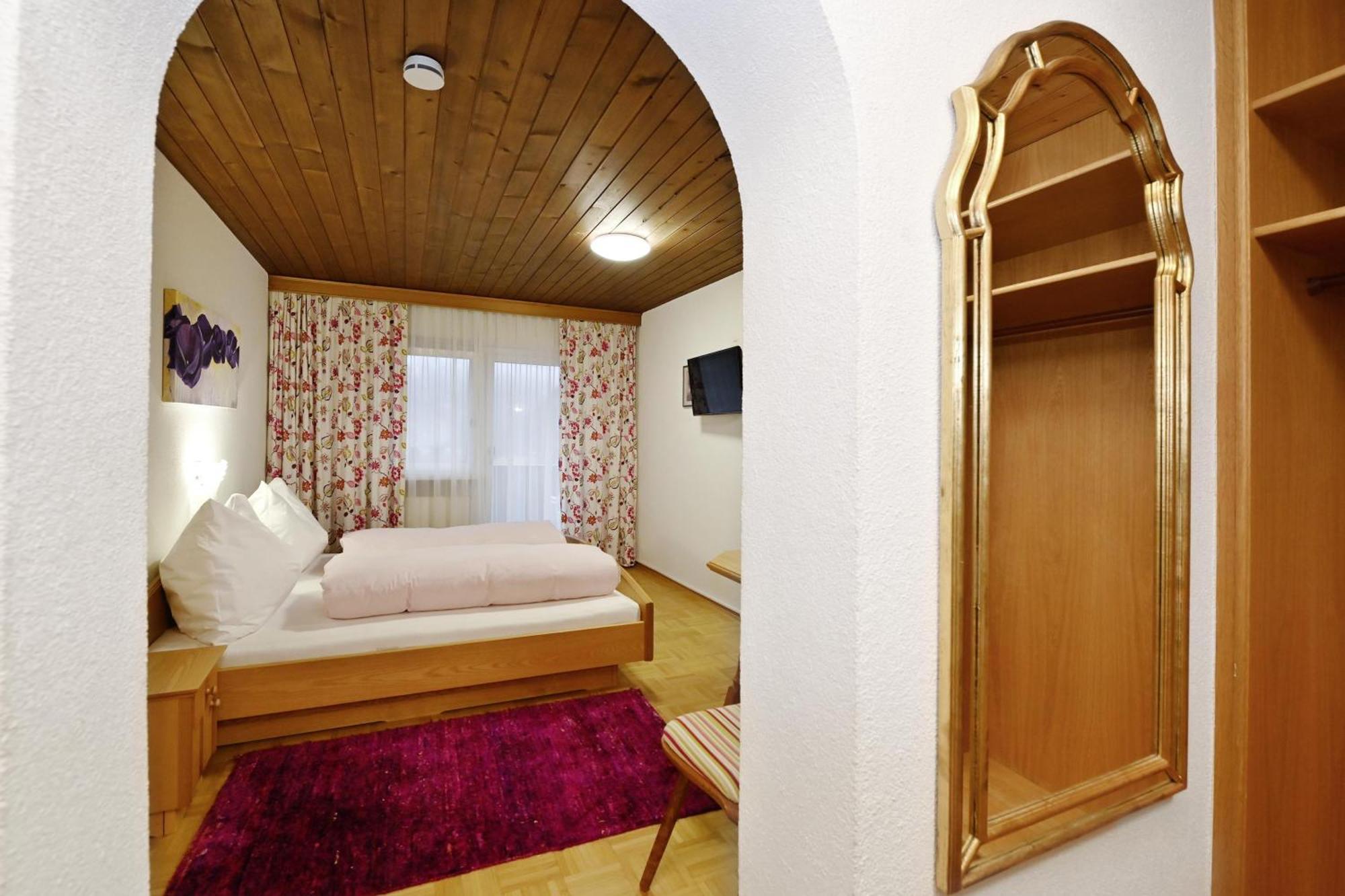 Gaestehaus Rundblick Schruns Dış mekan fotoğraf